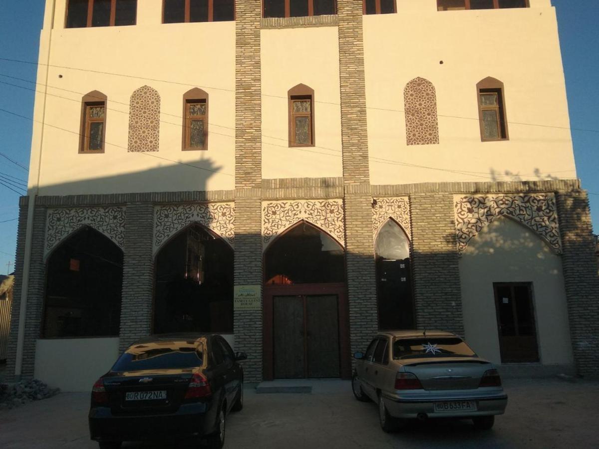 Al Hilol Guesthouse Buchara Buitenkant foto